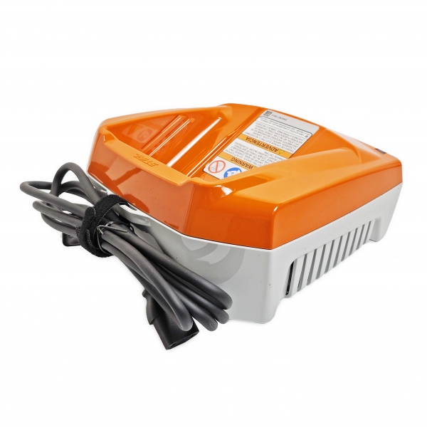 STIHL 'AL 501' Battery Charger Compatible with STIHL AP and AK System Batteries (120V, 570W, 12A) EA09-430-5702